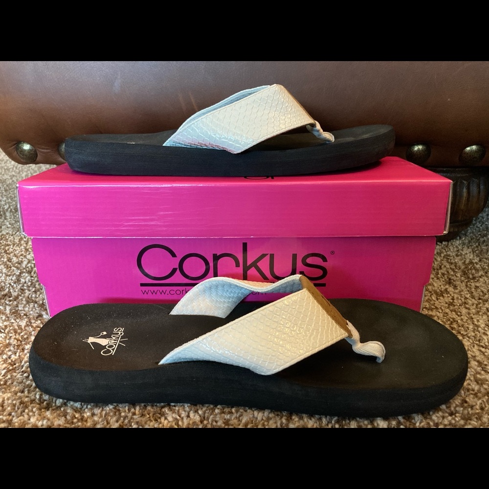 Corkys royal white flip flop size 9